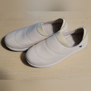 Vessi Sunday Waterproof Slippers Size m8/w10 (Fits like a size m7/w9)
